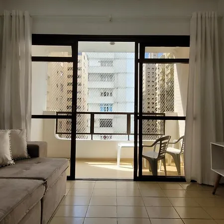 Ap 62 - Meia Quadra Da Praia Das Pitangueiras Guaruja Exterior photo