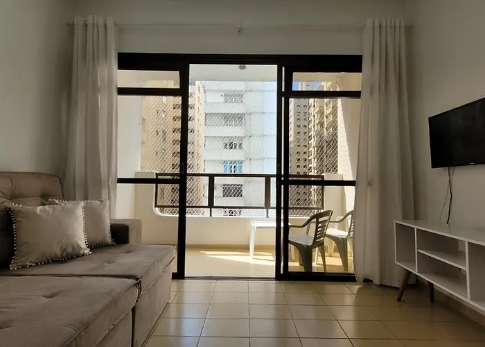 Ap 62 - Meia Quadra Da Praia Das Pitangueiras