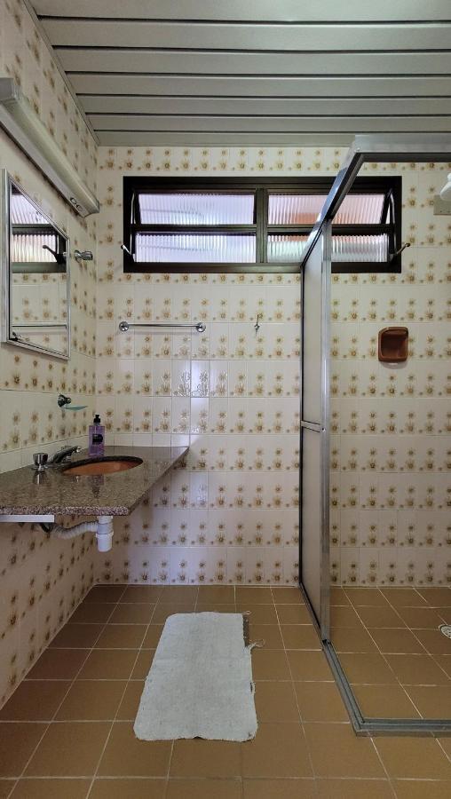 Ap 62 - Meia Quadra Da Pitangueiras Apartment Guaruja
